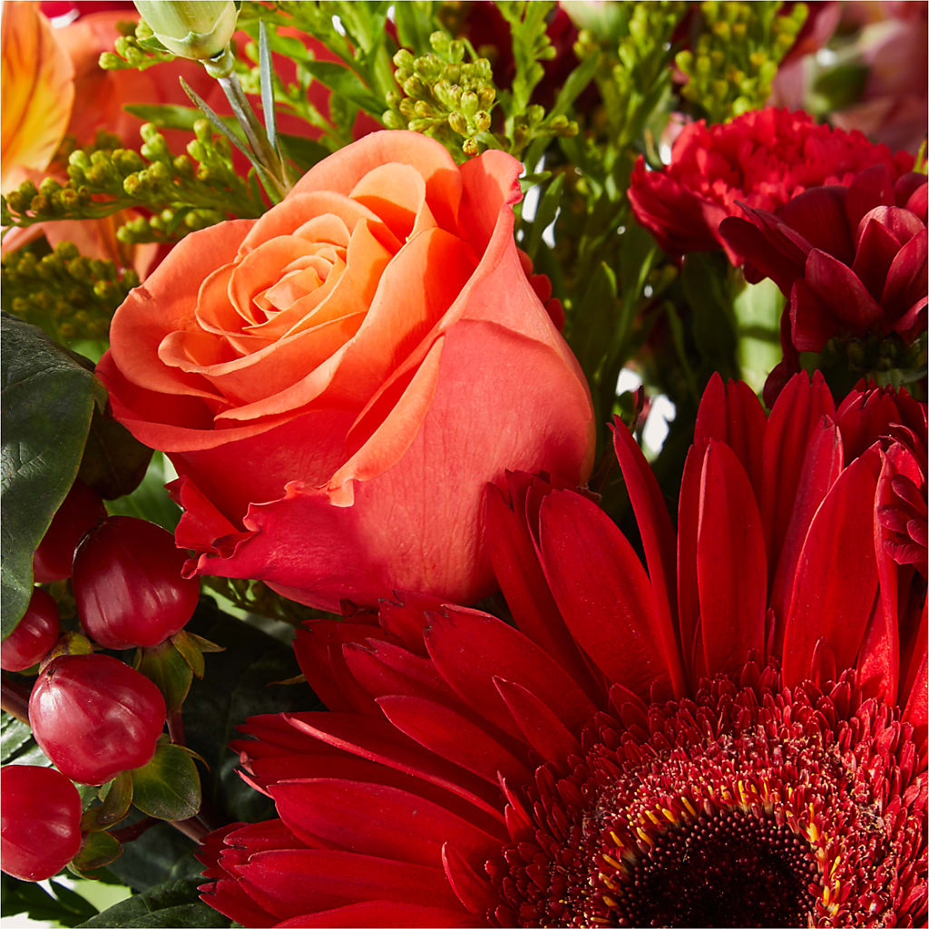 Sweater Season - A Florist Original – Gunnels Florist Inc, Cookeville TN