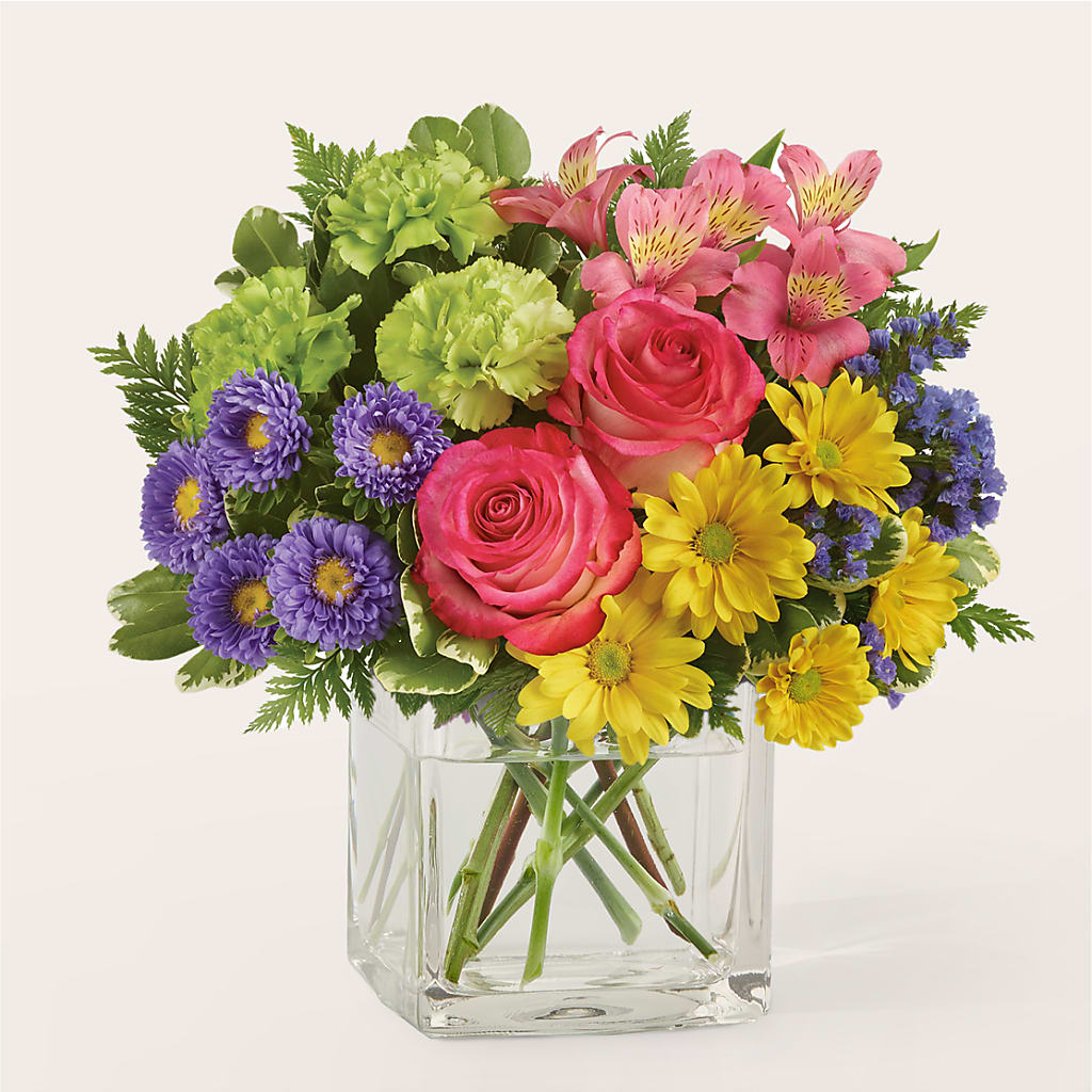 Candy Jar Bouquet – Gunnels Florist Inc, Cookeville TN