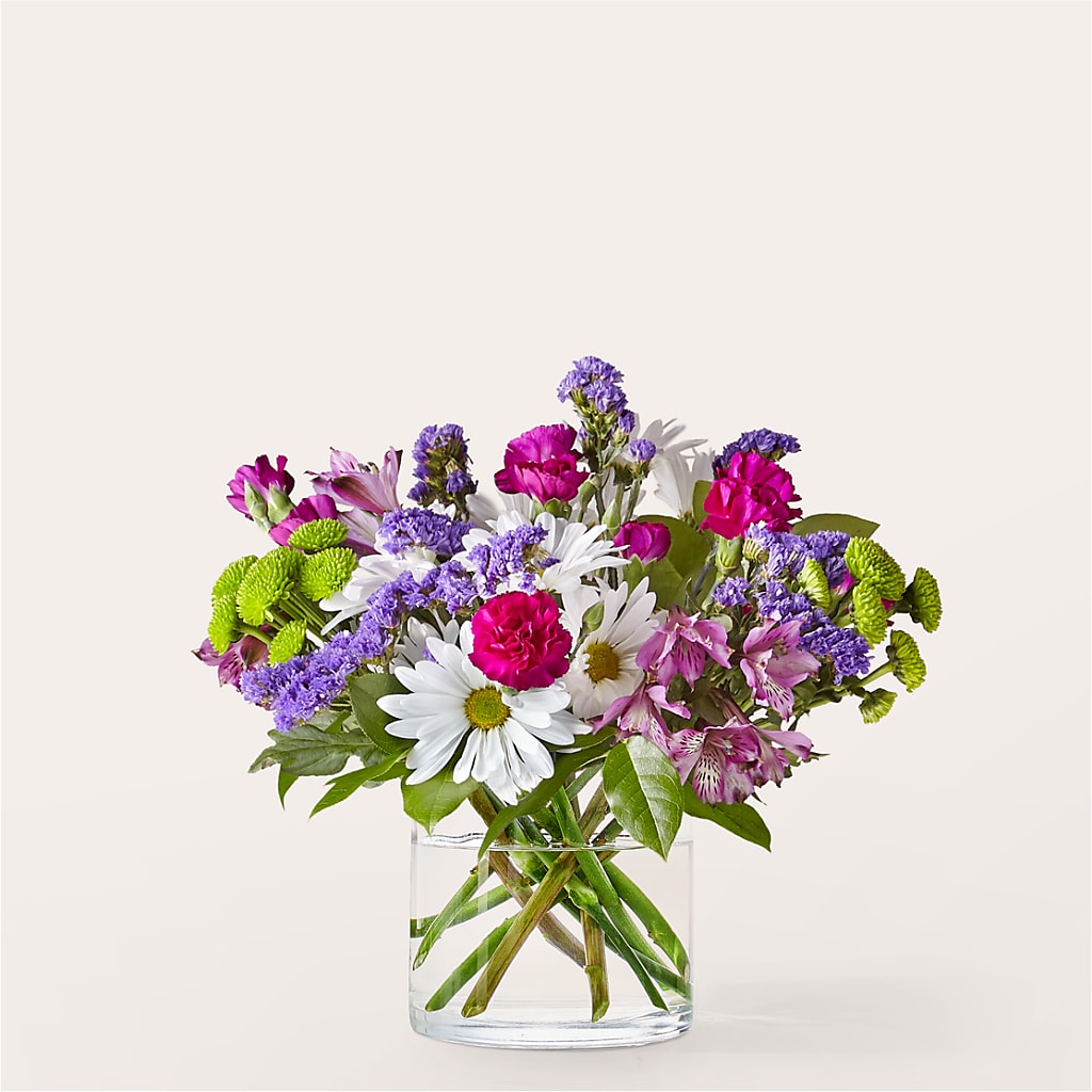 Wild Berry Bouquet – Gunnels Florist Inc, Cookeville TN