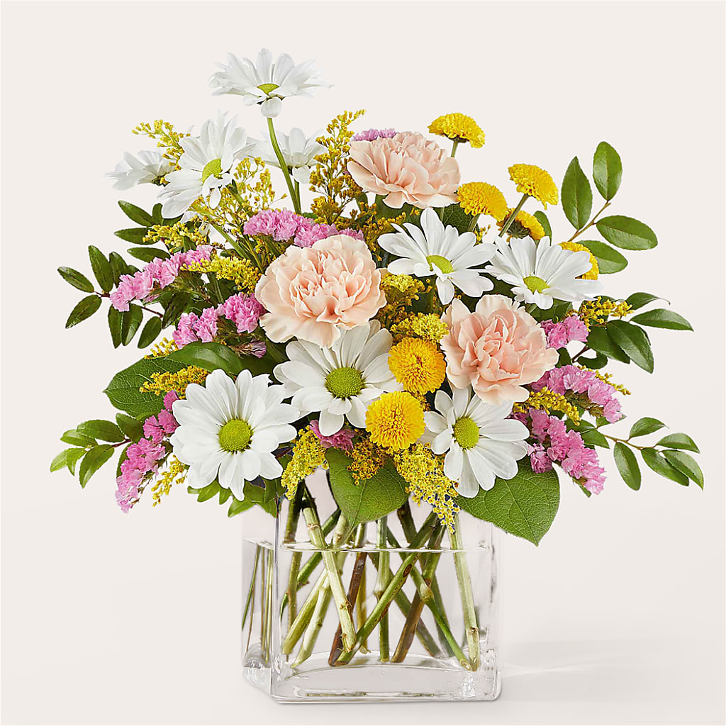 Country Cottage Bouquet – Gunnels Florist Inc, Cookeville TN