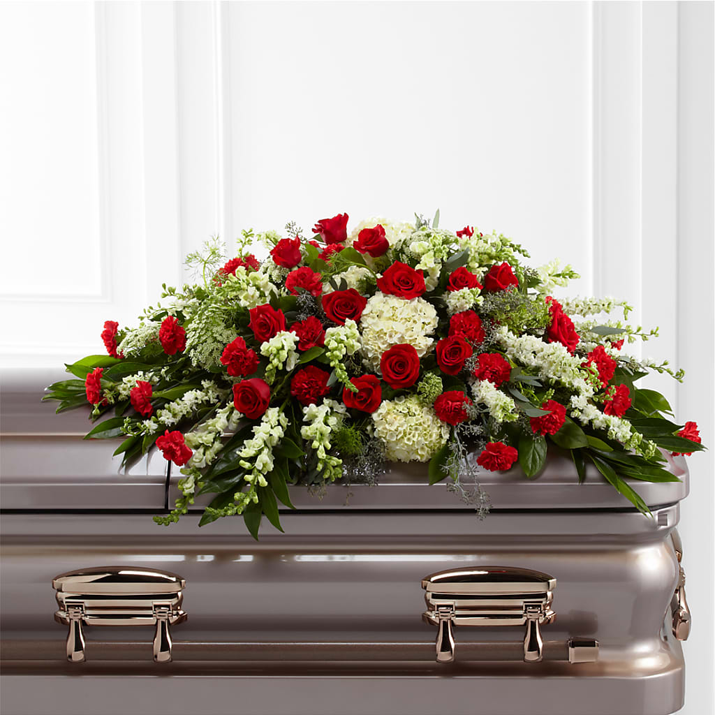 Sincerity Casket Spray – Gunnels Florist Inc, Cookeville TN