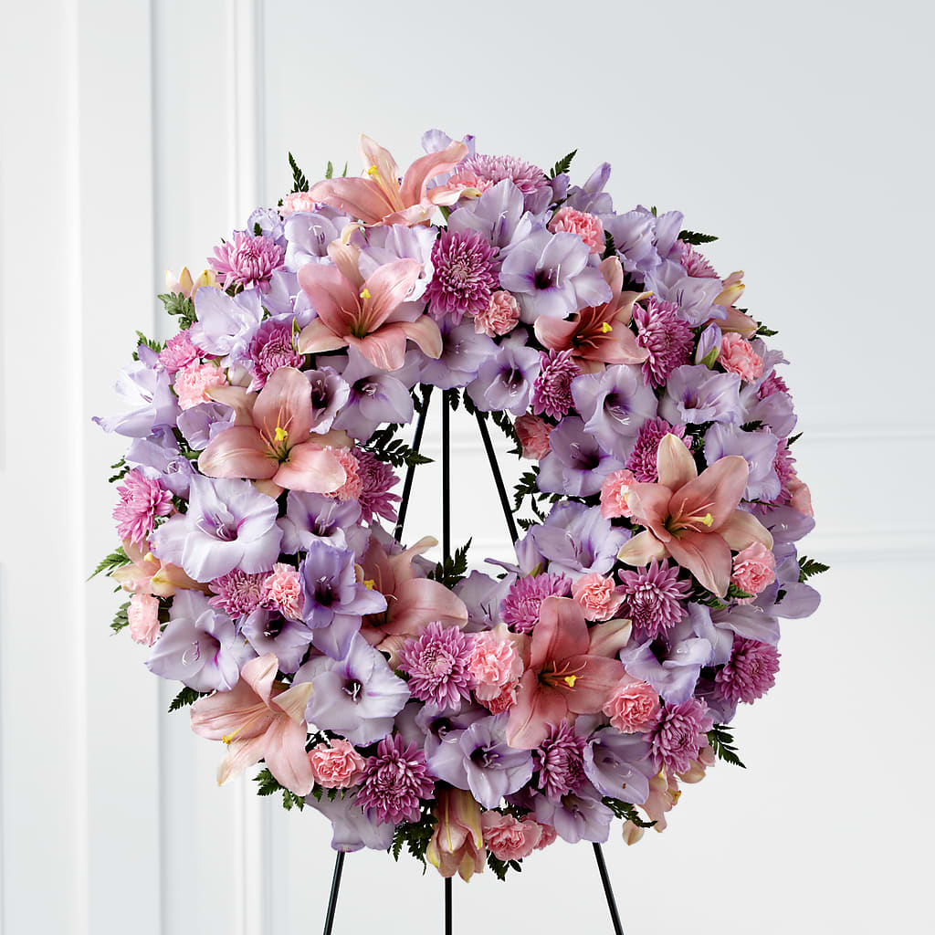 Beloved Friend Wreath – Gunnels Florist Inc, Cookeville TN