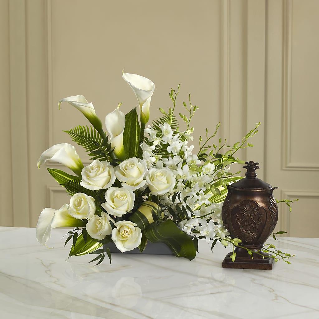 At Peace Arrangement – Gunnels Florist Inc, Cookeville TN