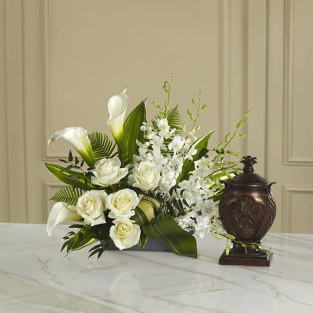 At Peace Arrangement – Gunnels Florist Inc, Cookeville TN