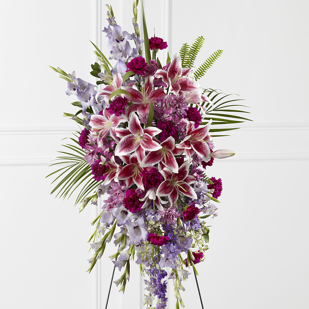 Tender Touch Standing Spray – Gunnels Florist Inc, Cookeville TN