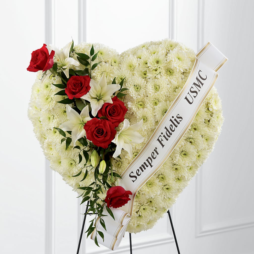 Heartfelt Hero Standing Heart – Gunnels Florist Inc, Cookeville TN