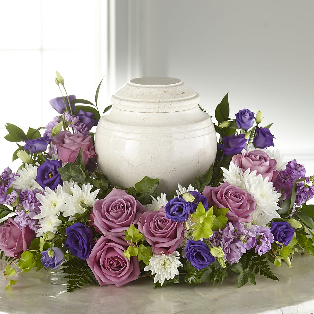 Blooming Sympathy Cremation Adornment – Gunnels Florist Inc, Cookeville TN