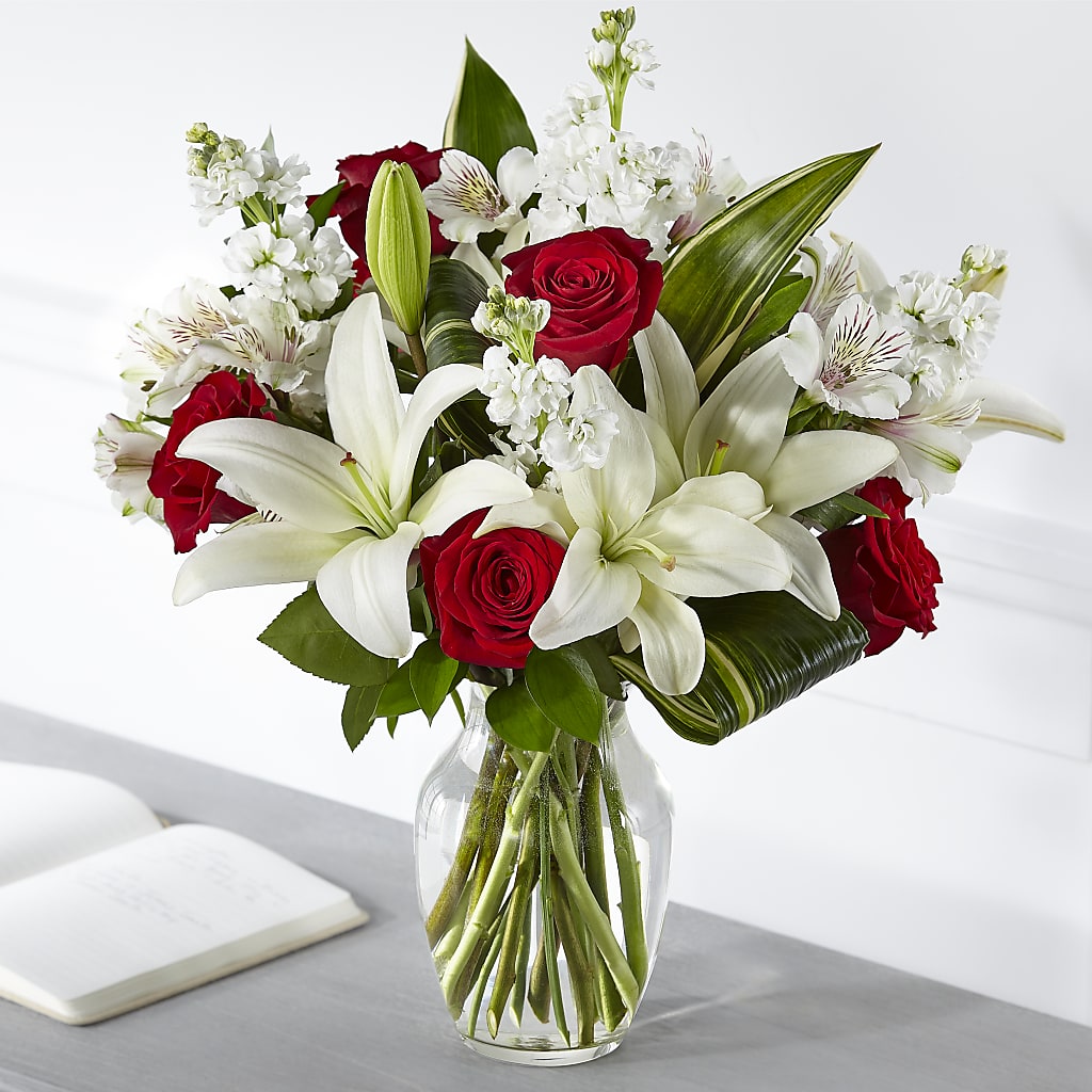 Loving Respect Bouquet – Gunnels Florist Inc, Cookeville TN