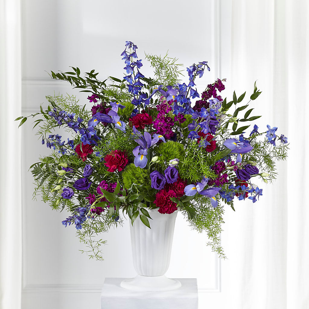 Memorial of Life Arrangement – Gunnels Florist Inc, Cookeville TN