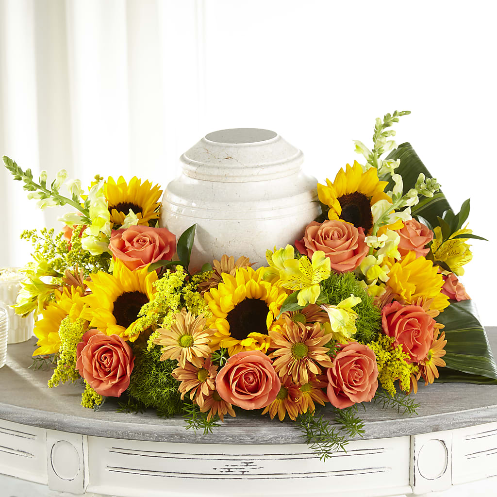 Faithful Sunflower Cremation Adornment – Gunnels Florist Inc, Cookeville TN