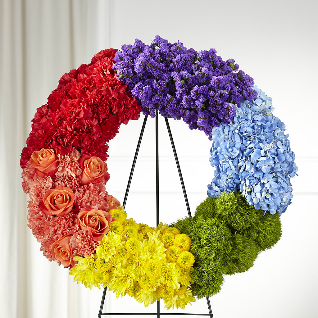 Circle of Love Wreath – Gunnels Florist Inc, Cookeville TN