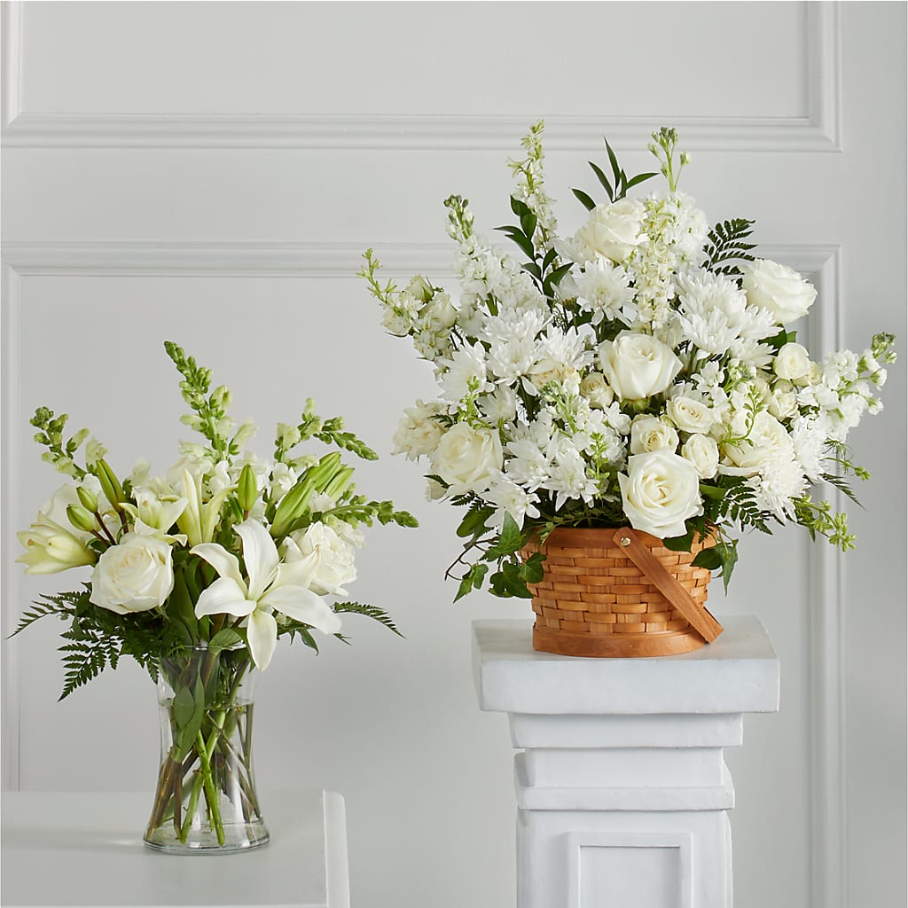 Sincerest Condolences Bundles – Gunnels Florist Inc, Cookeville TN