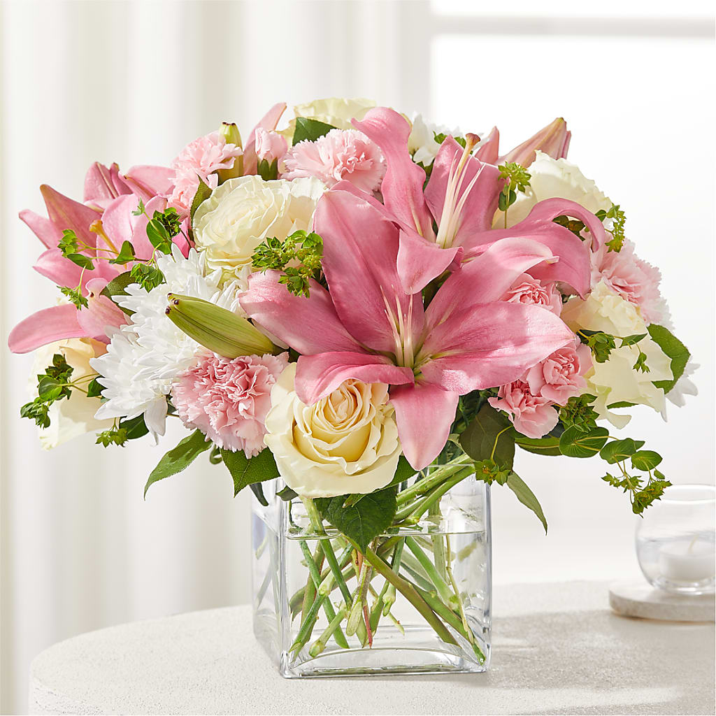 By Your Side Bouquet – Gunnels Florist Inc, Cookeville TN