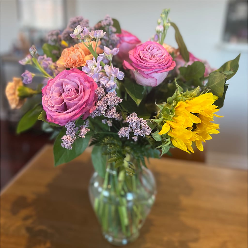 Yellow Brick Road Bouquet – Gunnels Florist Inc, Cookeville TN