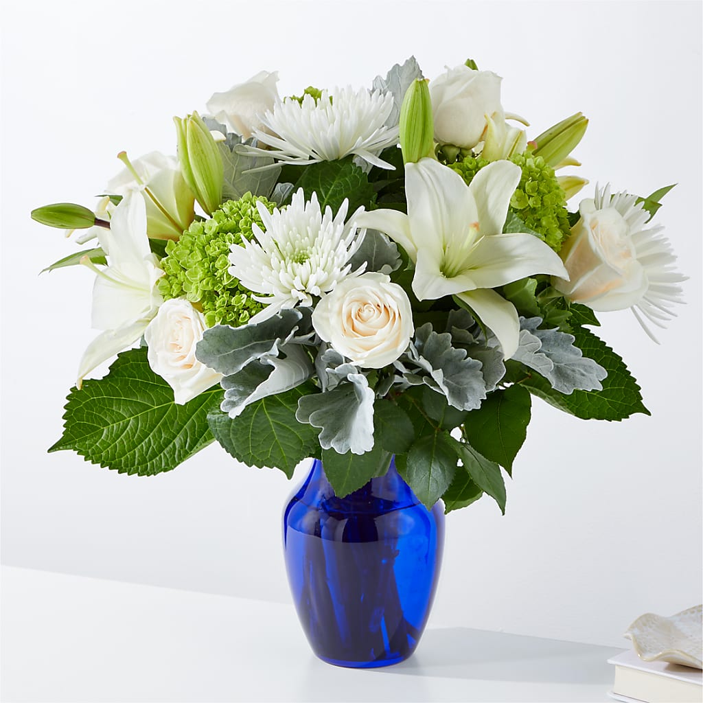 Snowy Dreams Bouquet – Gunnels Florist Inc, Cookeville TN