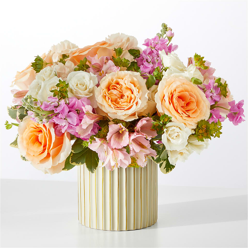 Paradise Bouquet with Ivory Vase – Gunnels Florist Inc, Cookeville TN