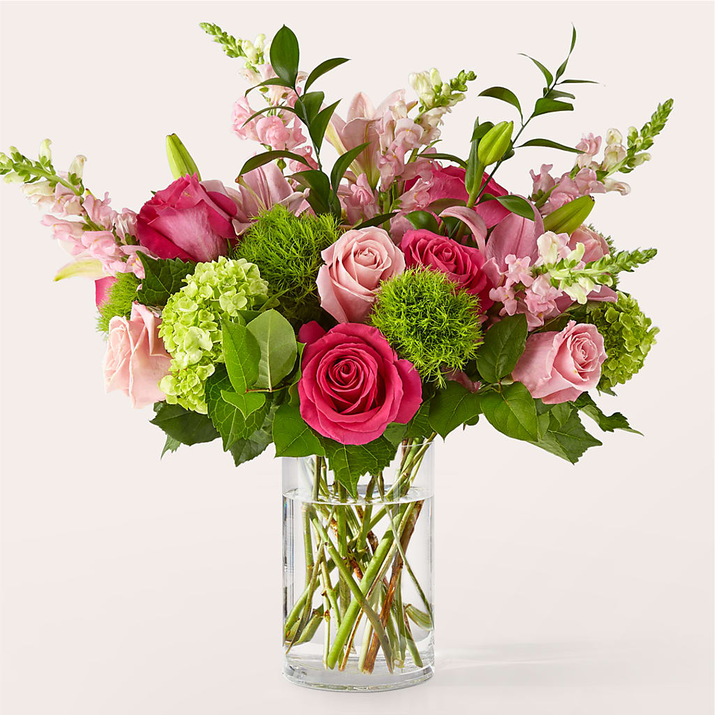 Fit for a Queen Luxury Bouquet – Gunnels Florist Inc, Cookeville TN