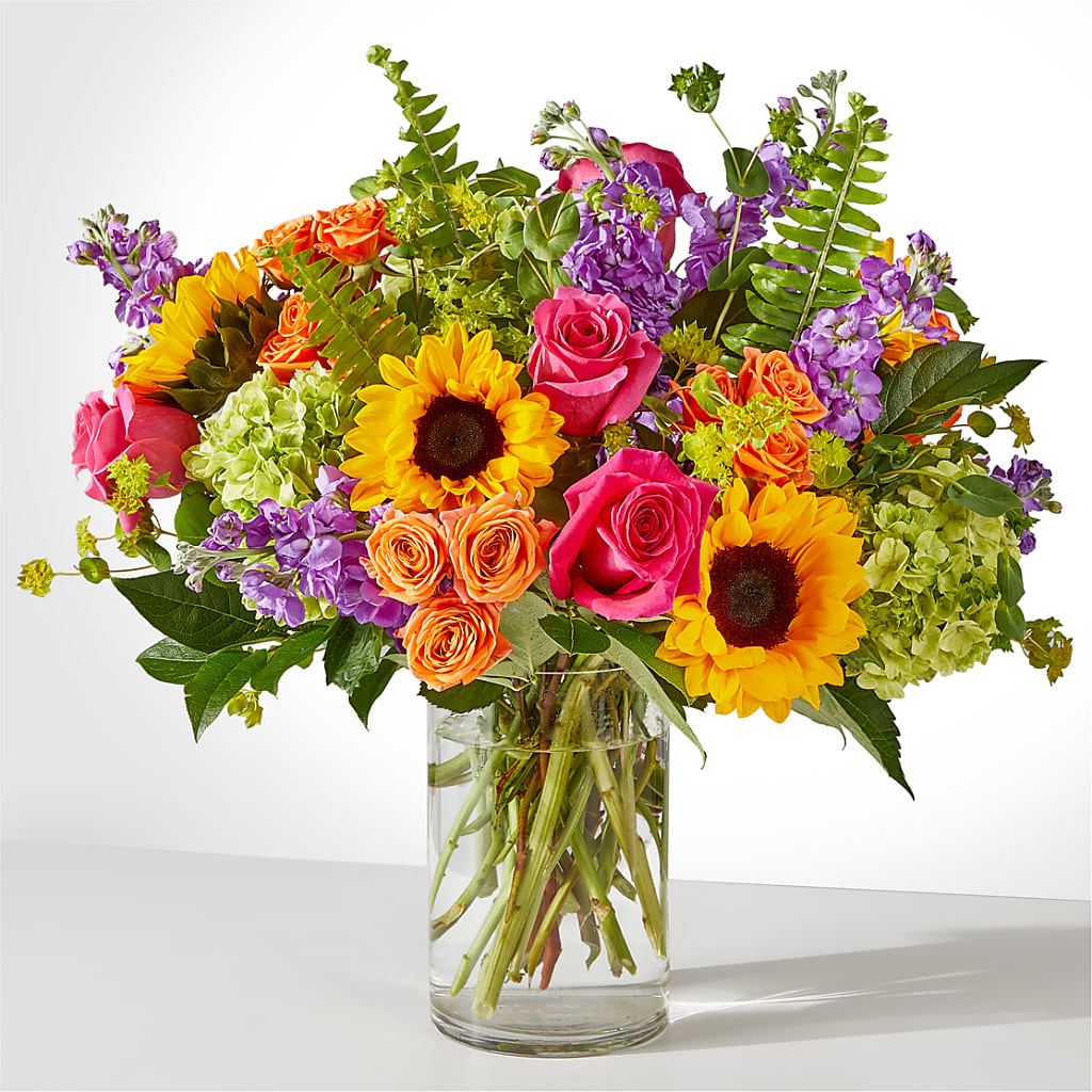 Vibrant Greetings Bouquet – Gunnels Florist Inc, Cookeville TN