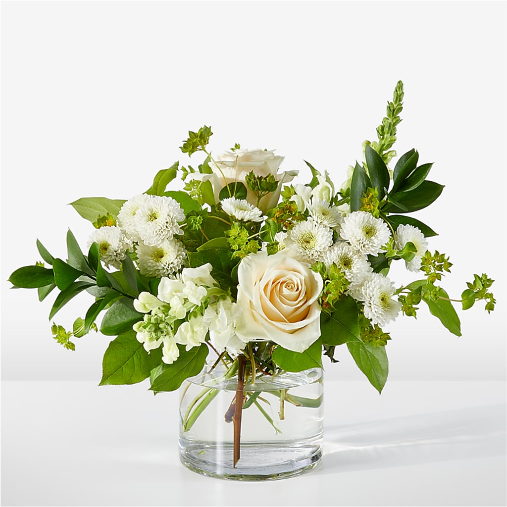 Hint of Vanilla Bouquet – Gunnels Florist Inc, Cookeville TN