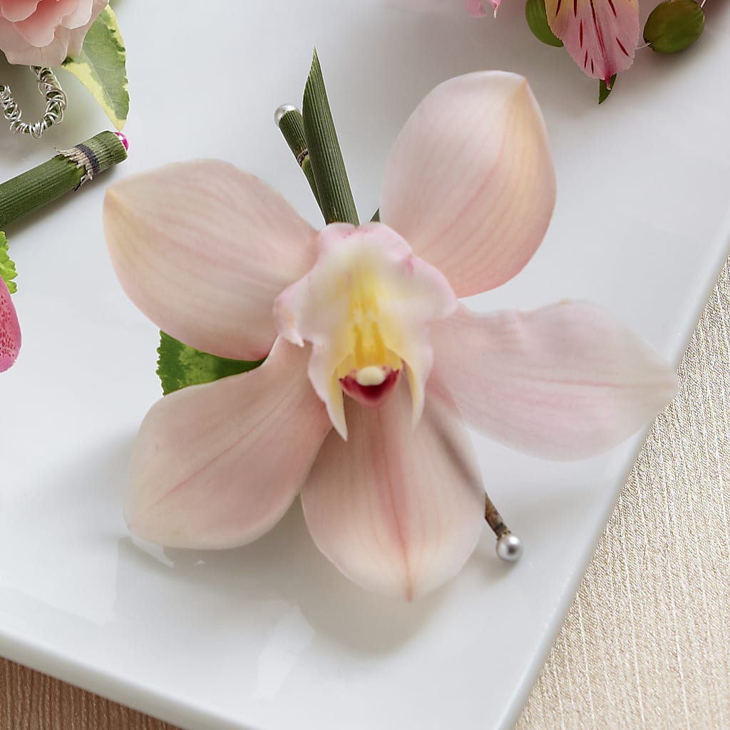 Pink Cymbidium Boutonniere – Gunnels Florist Inc, Cookeville TN