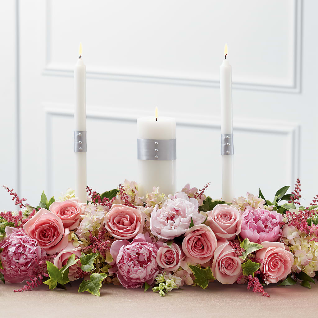 Worldwide Romance Unity Candle Arrangement – Gunnels Florist Inc, Cookeville TN