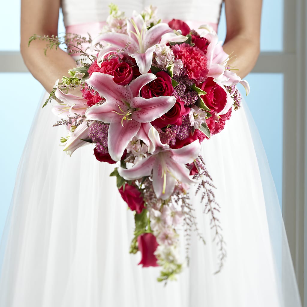 Lily & Rose Bouquet – Gunnels Florist Inc, Cookeville TN