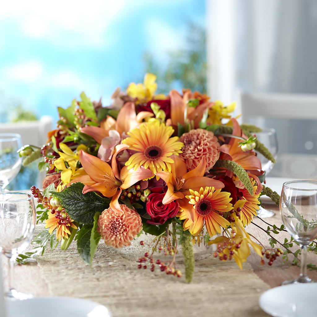 One and Only Centerpiece – Gunnels Florist Inc, Cookeville TN