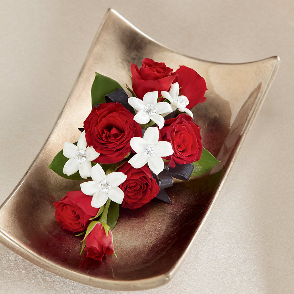Poetry Corsage – Gunnels Florist Inc, Cookeville TN