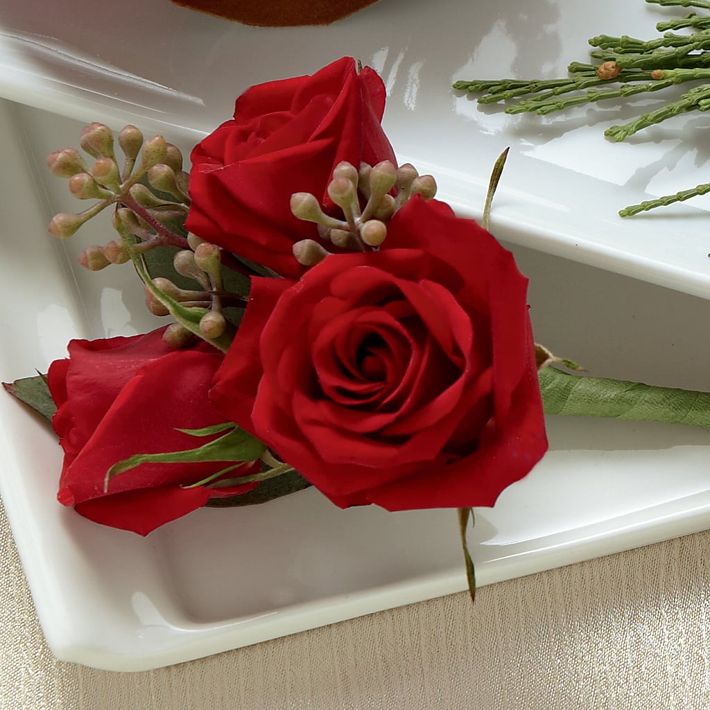 Red Spray Rose Boutonniere – Gunnels Florist Inc, Cookeville TN