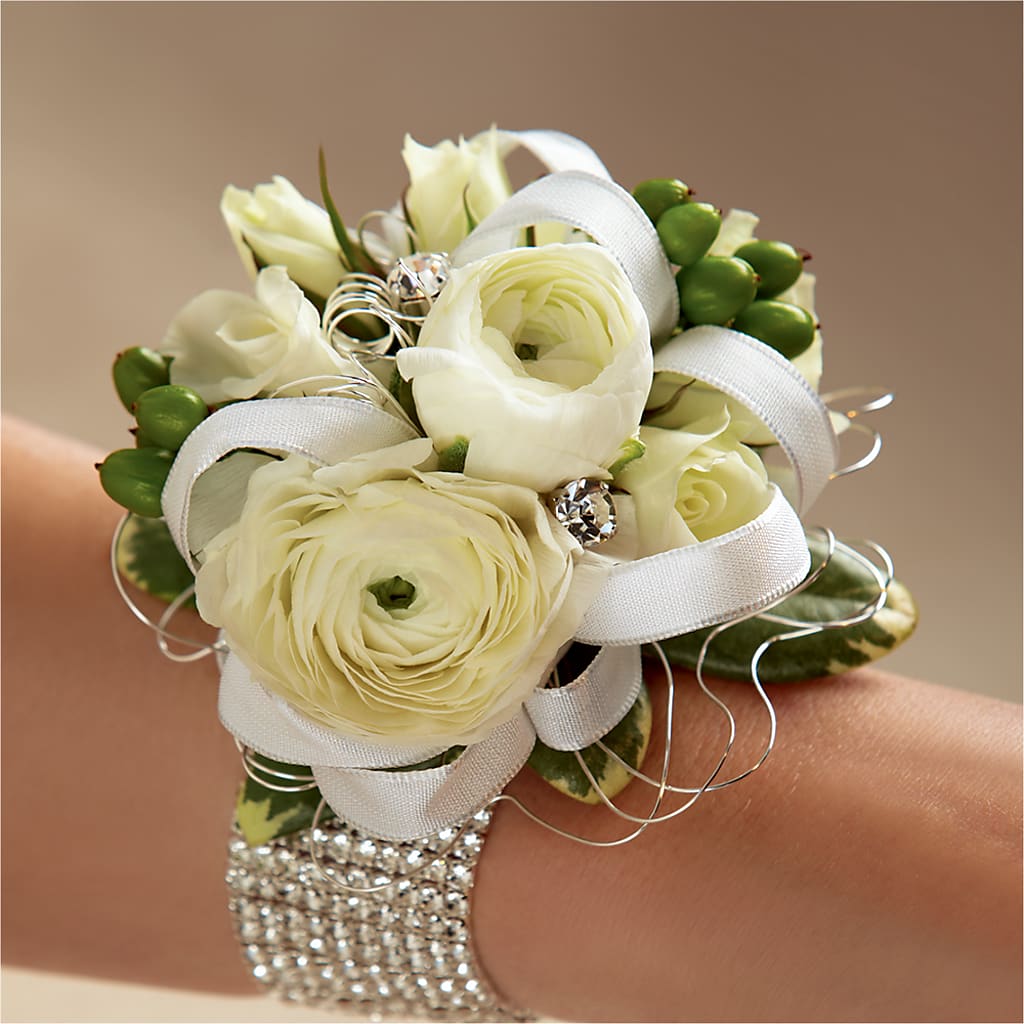 White Wedding Corsage – Gunnels Florist Inc, Cookeville TN