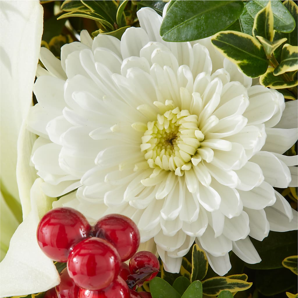 Festive Moments Tree –  Gunnels Florist Inc, Cookeville TN
