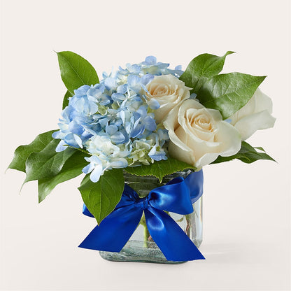 Sky Blue Delight Bouquet –  Gunnels Florist Inc, Cookeville TN