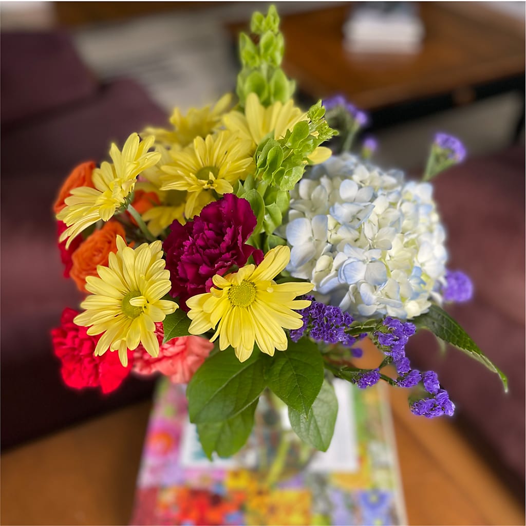 Summer Spectra - A Florist Original –  Gunnels Florist Inc, Cookeville TN