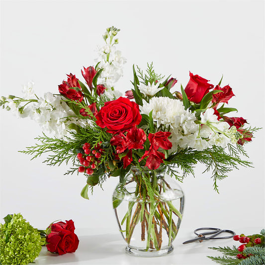 Merry Moment Bouquet – A Florist Original –  Gunnels Florist Inc, Cookeville TN