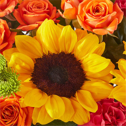 Sun-drenched Blooms Box Bouquet –  Gunnels Florist Inc, Cookeville TN