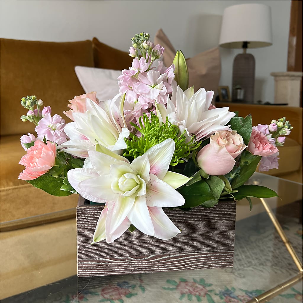 Beautiful Spirit Basket –  Gunnels Florist Inc, Cookeville TN