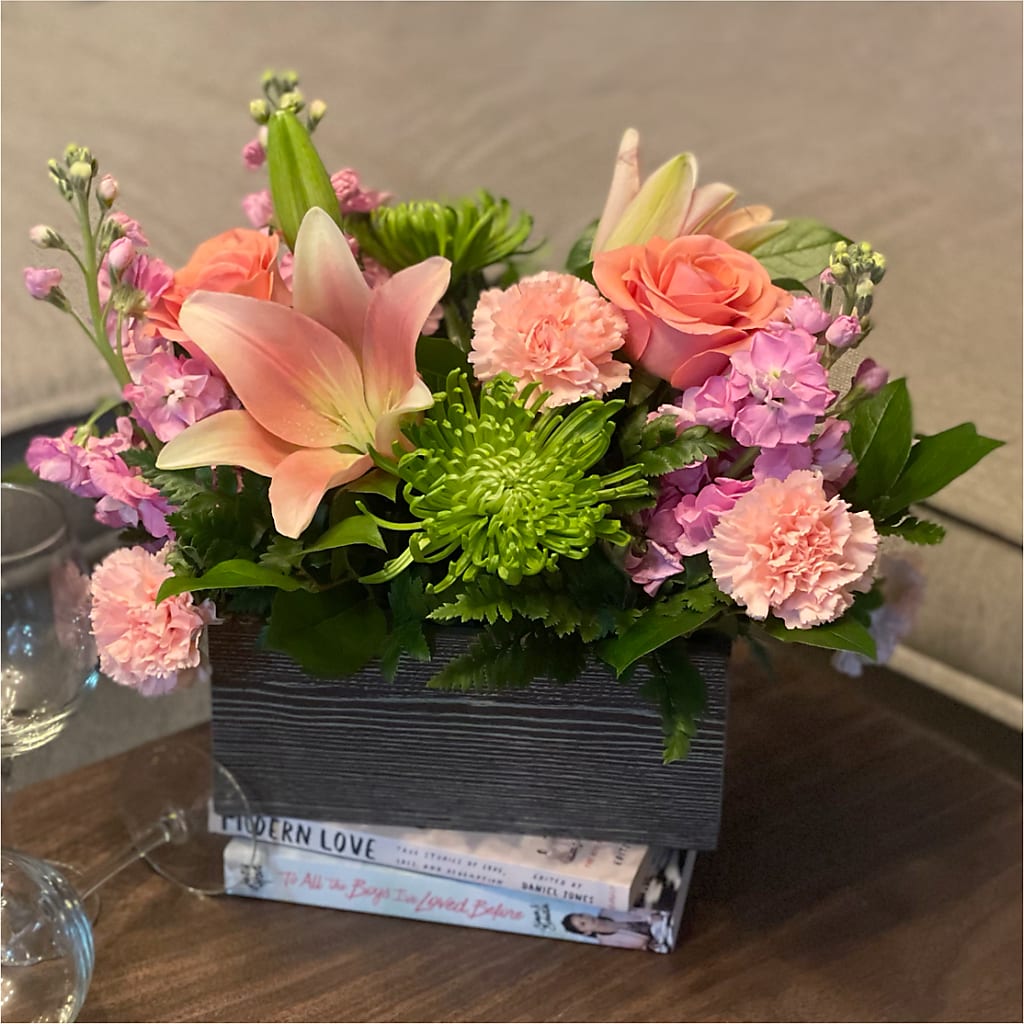 Beautiful Spirit Basket –  Gunnels Florist Inc, Cookeville TN