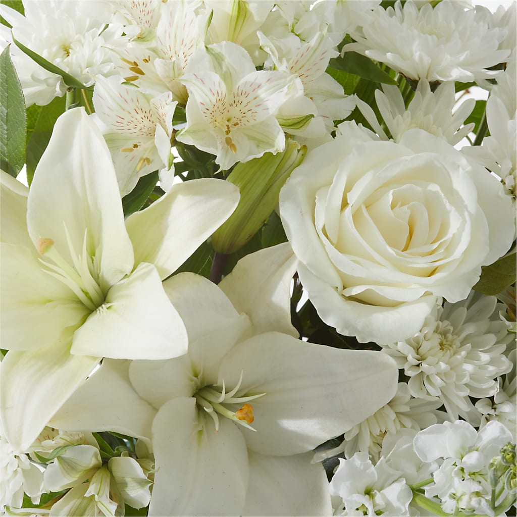 Peaceful Reflections Arrangement –  Gunnels Florist Inc, Cookeville TN