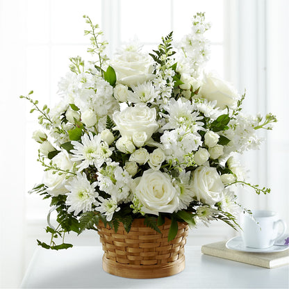 Heartfelt Condolences Arrangement –  Gunnels Florist Inc, Cookeville TN