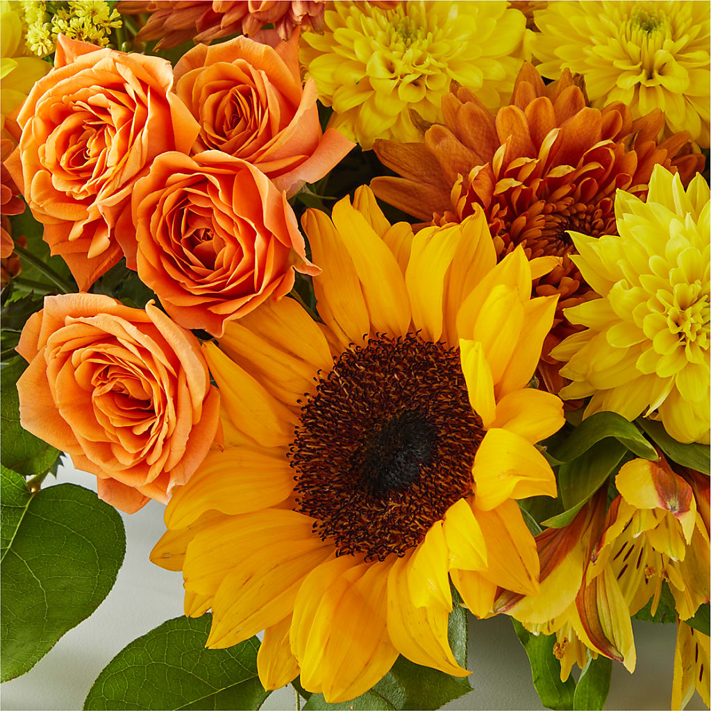 Autumn Harmony Centerpiece –  Gunnels Florist Inc, Cookeville TN
