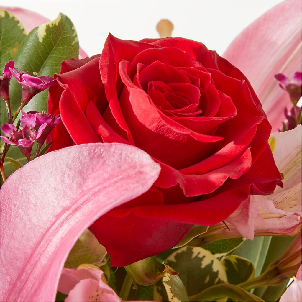 Lucky in Love Bouquet –  Gunnels Florist Inc, Cookeville TN