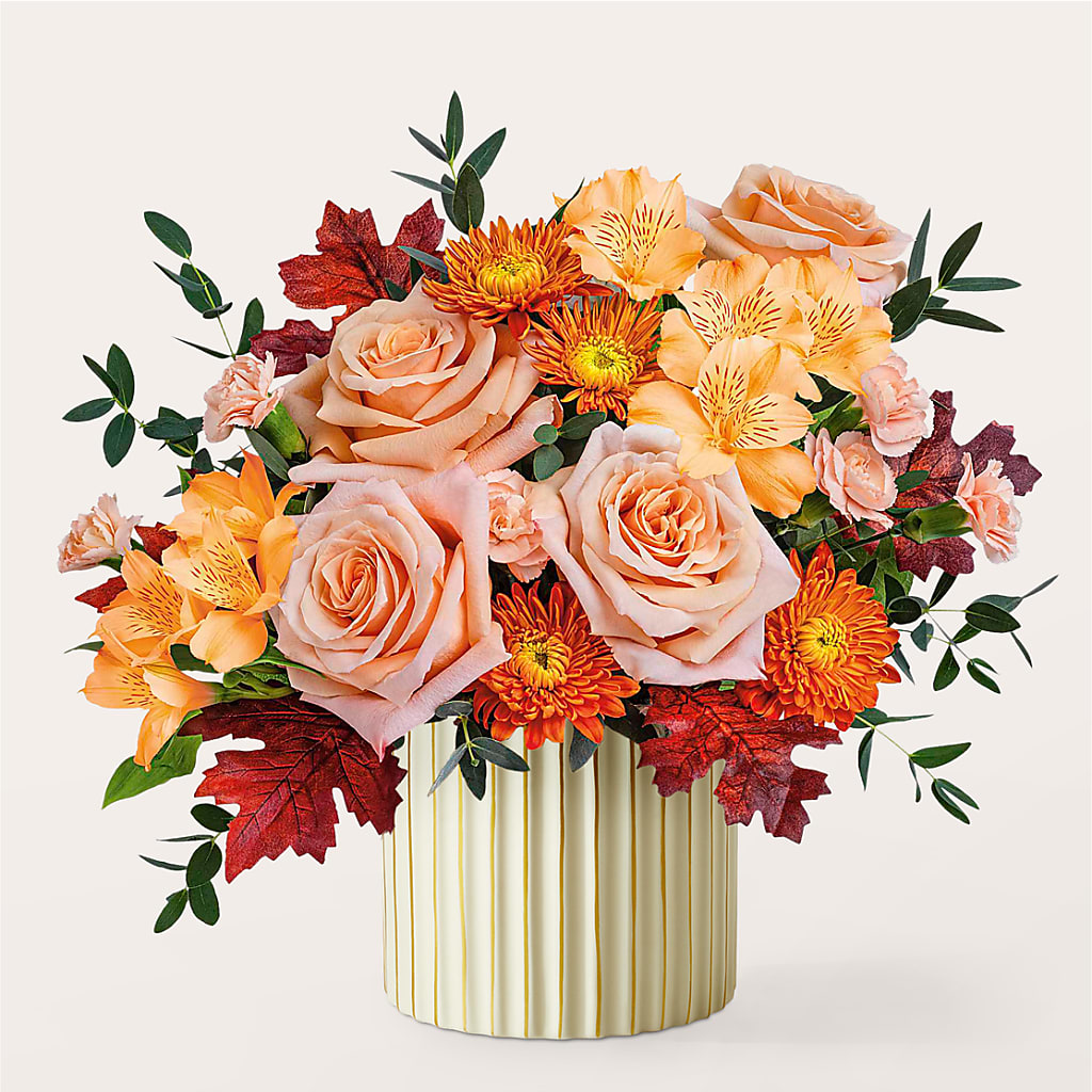 Spiced Latte Bouquet with Ivory Vase –  Gunnels Florist Inc, Cookeville TN