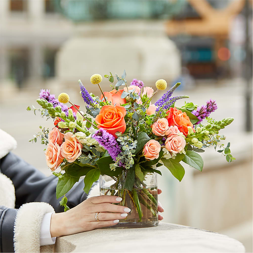 The Standout Bouquet –  Gunnels Florist Inc, Cookeville TN