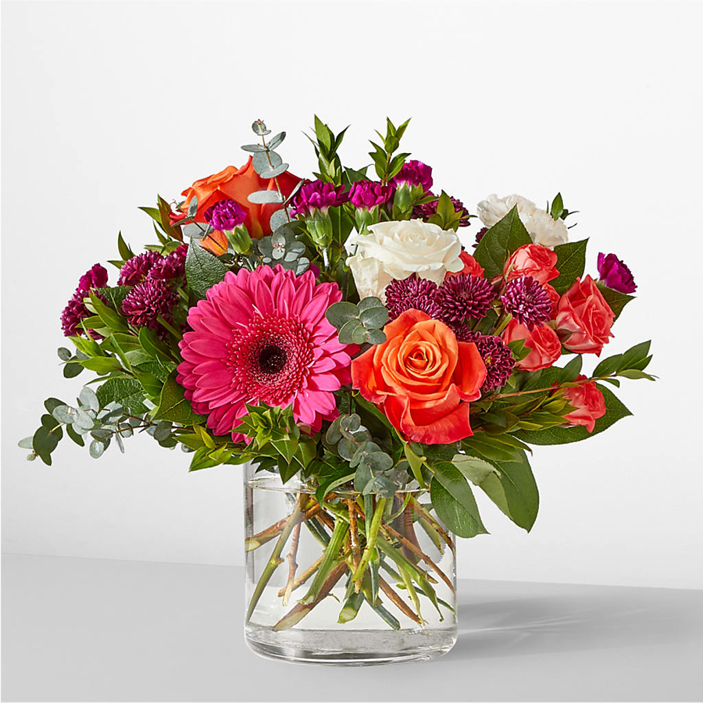 Smell the Roses Bouquet –  Gunnels Florist Inc, Cookeville TN