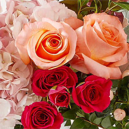 Glitz & Glam Bouquet –  Gunnels Florist Inc, Cookeville TN