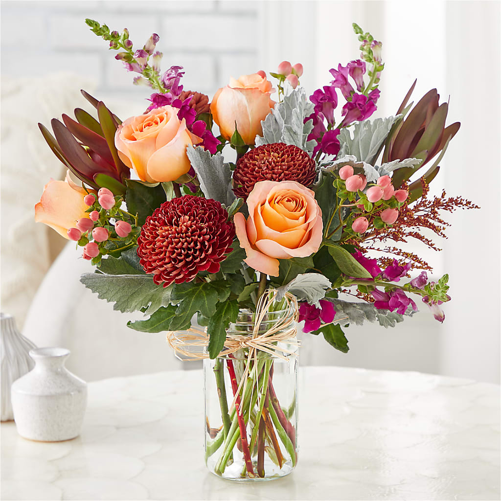 Moody Hues Bouquet –  Gunnels Florist Inc, Cookeville TN